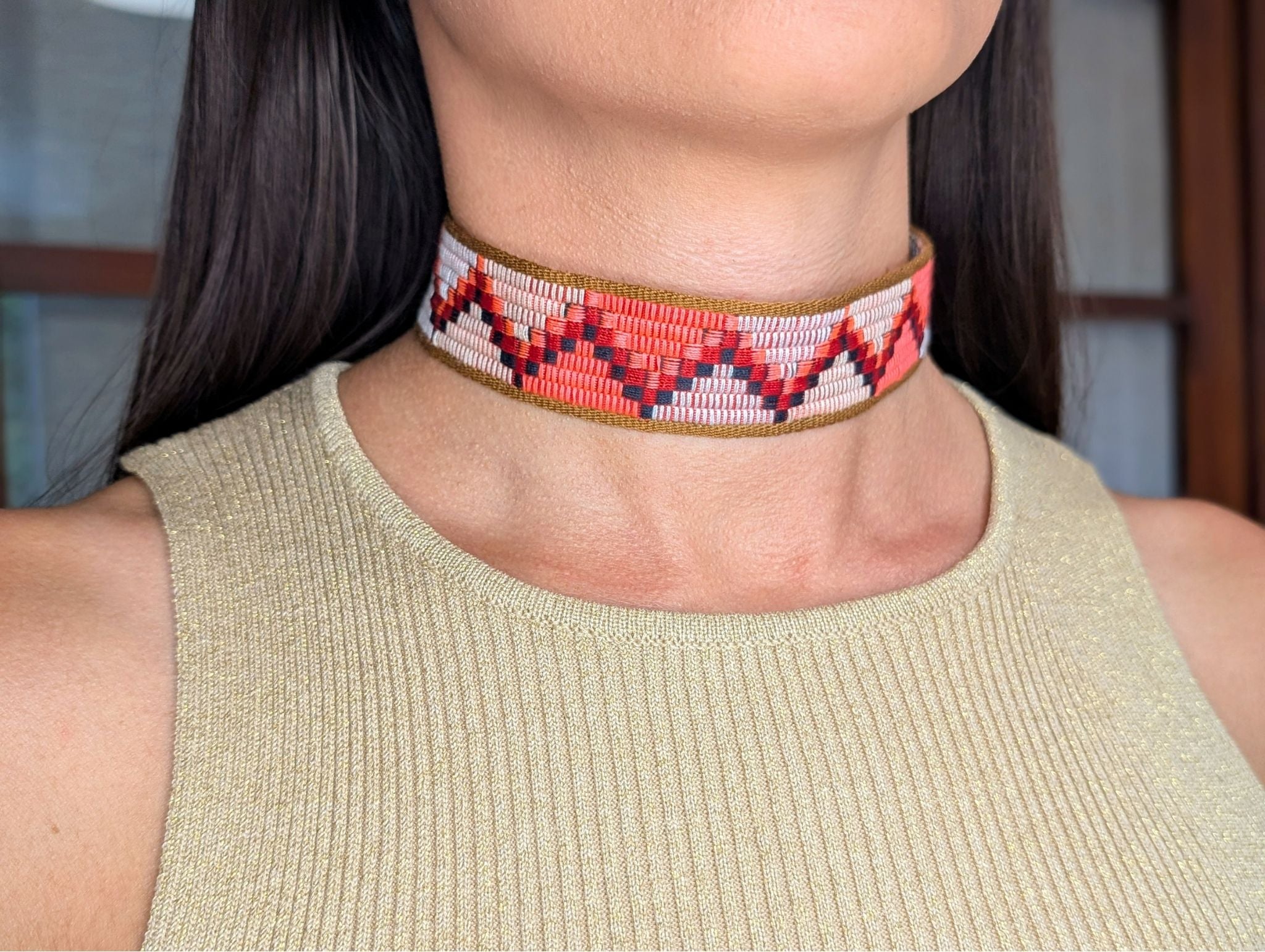 Choker de tela colores coral rosa marrón estilo boho chic Amanai